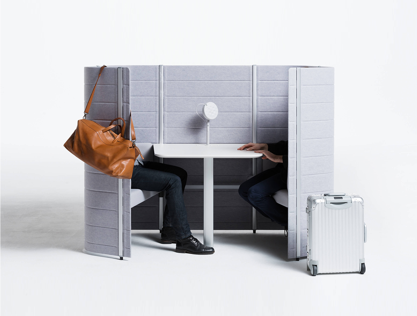 会议台|静音舱/洽谈屋|MK(中国)一站式服务官网|设计师家具|Workbays Focus 1