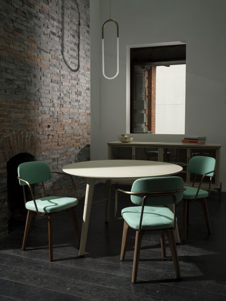 MK官网 - 坐具|餐椅|MK(中国)一站式服务官网|设计师家具|Utility 餐椅