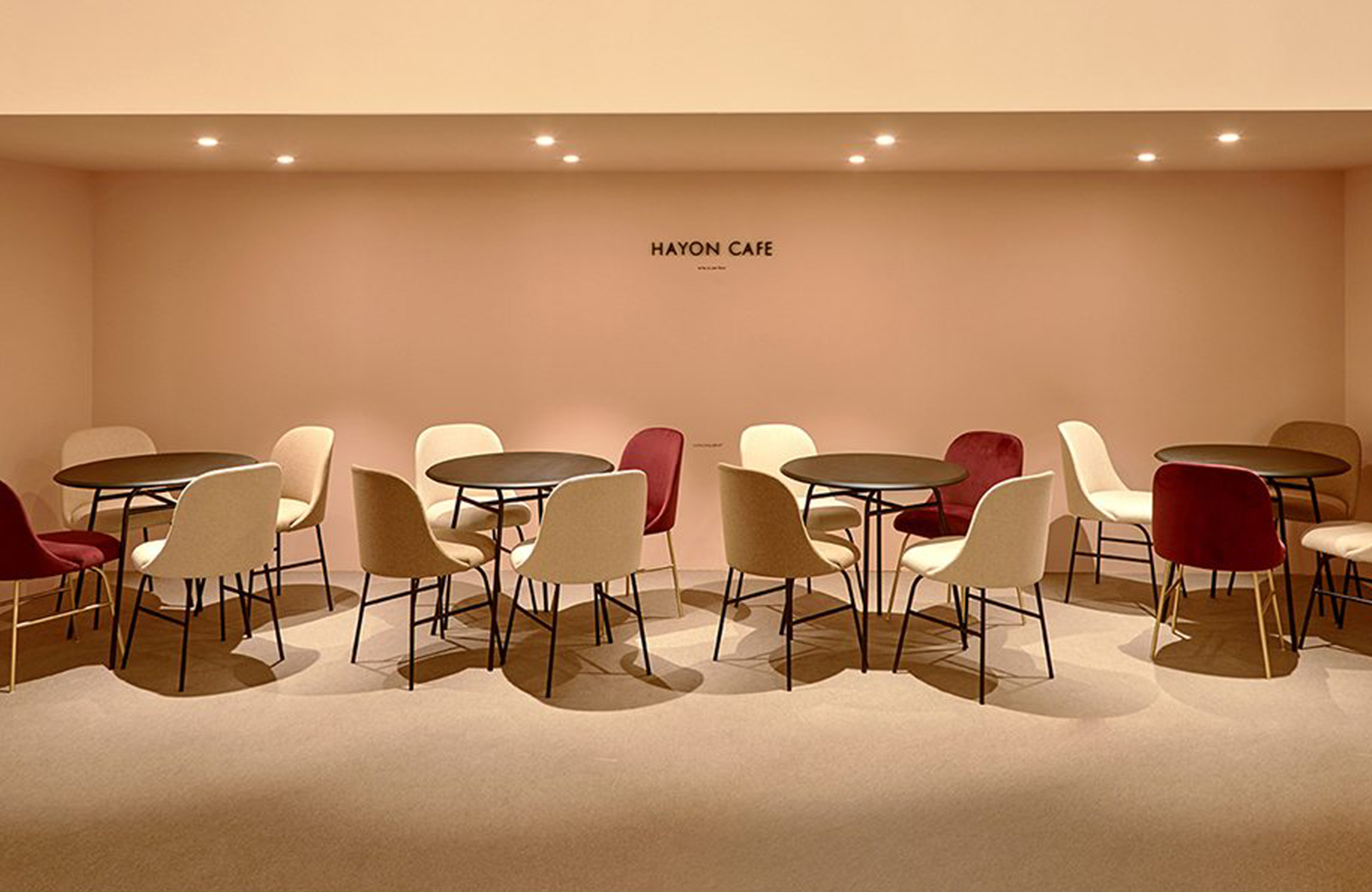 MK官网 - 坐具|餐椅|MK(中国)一站式服务官网|设计师家具|ALETA  餐椅/洽谈椅