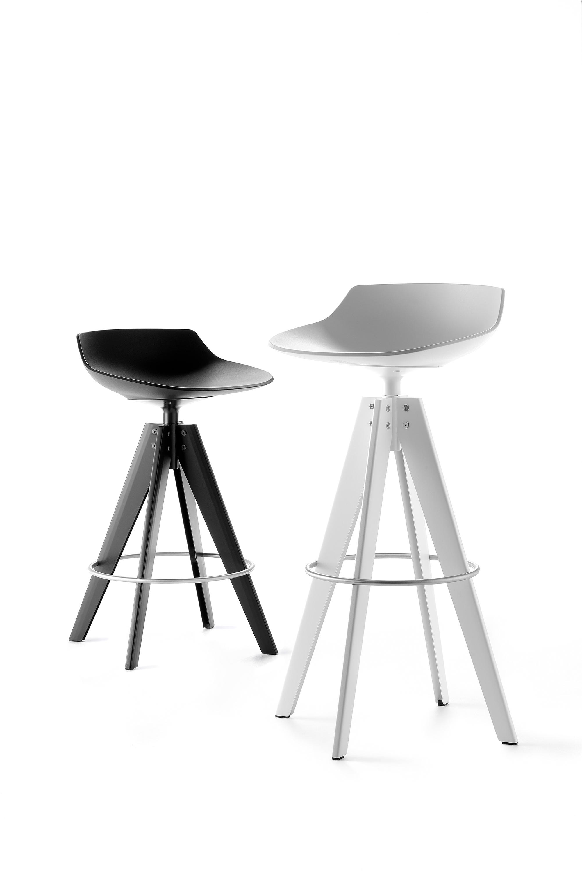 MK官网 - 坐具|吧椅/凳子|MK(中国)一站式服务官网|设计师家具|FLOW STOOL 吧椅