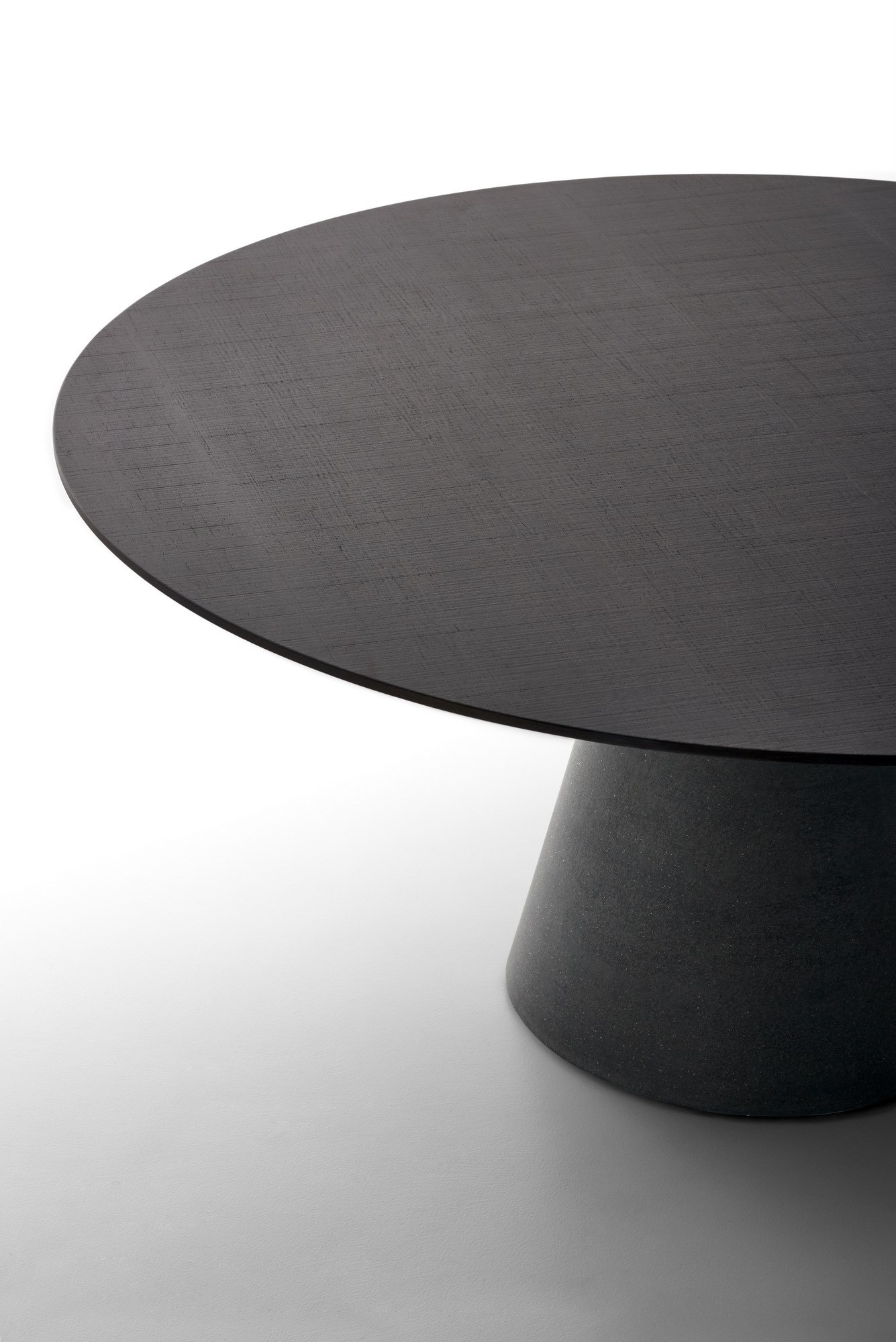 MK官网 - 桌几|餐桌|MK(中国)一站式服务官网|设计师家具|ROCK TABLE 餐桌/咖啡桌