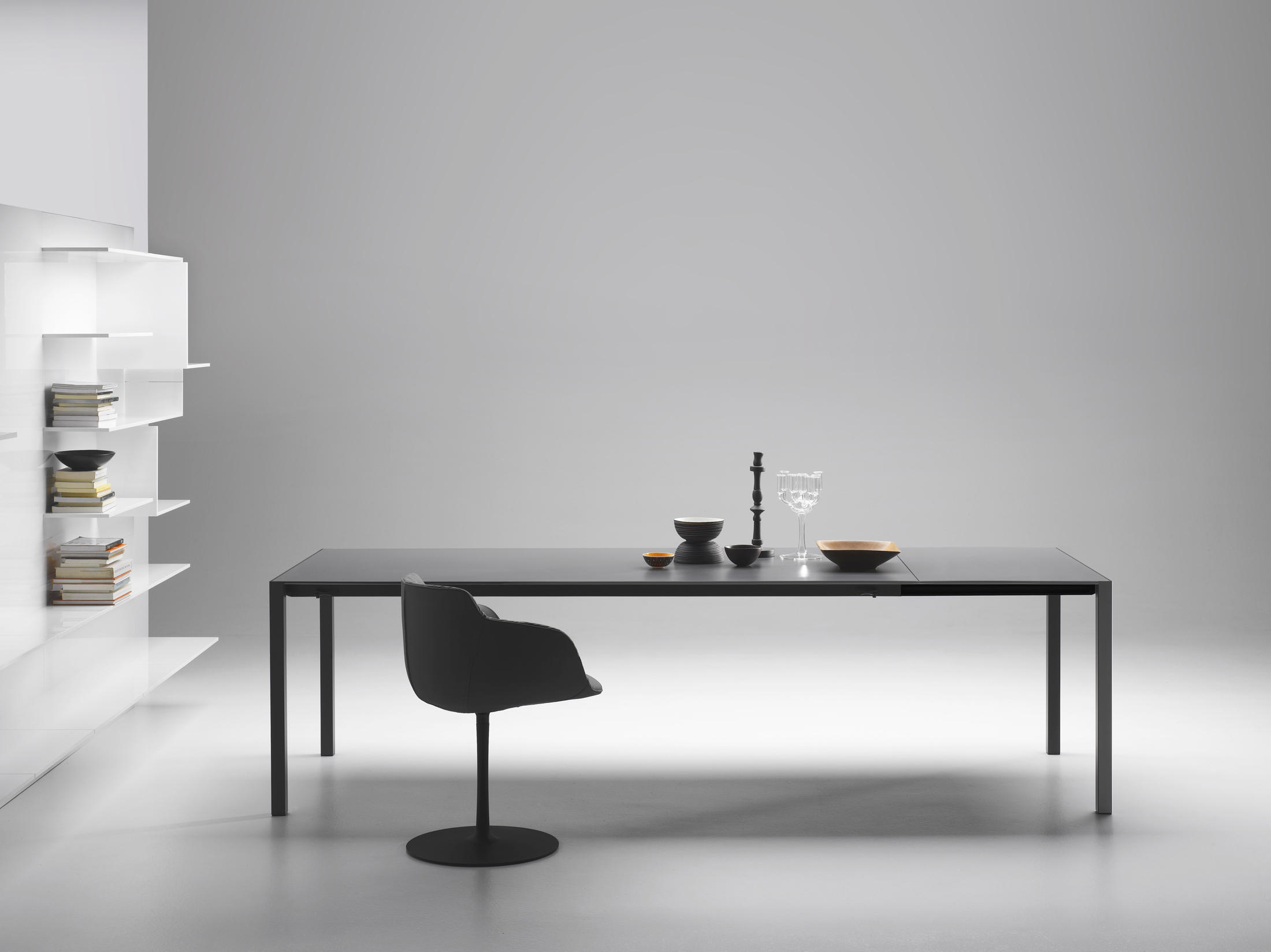 会议台|会议条桌|MK(中国)一站式服务官网|设计师家具|Ext Table 会议桌/洽谈台