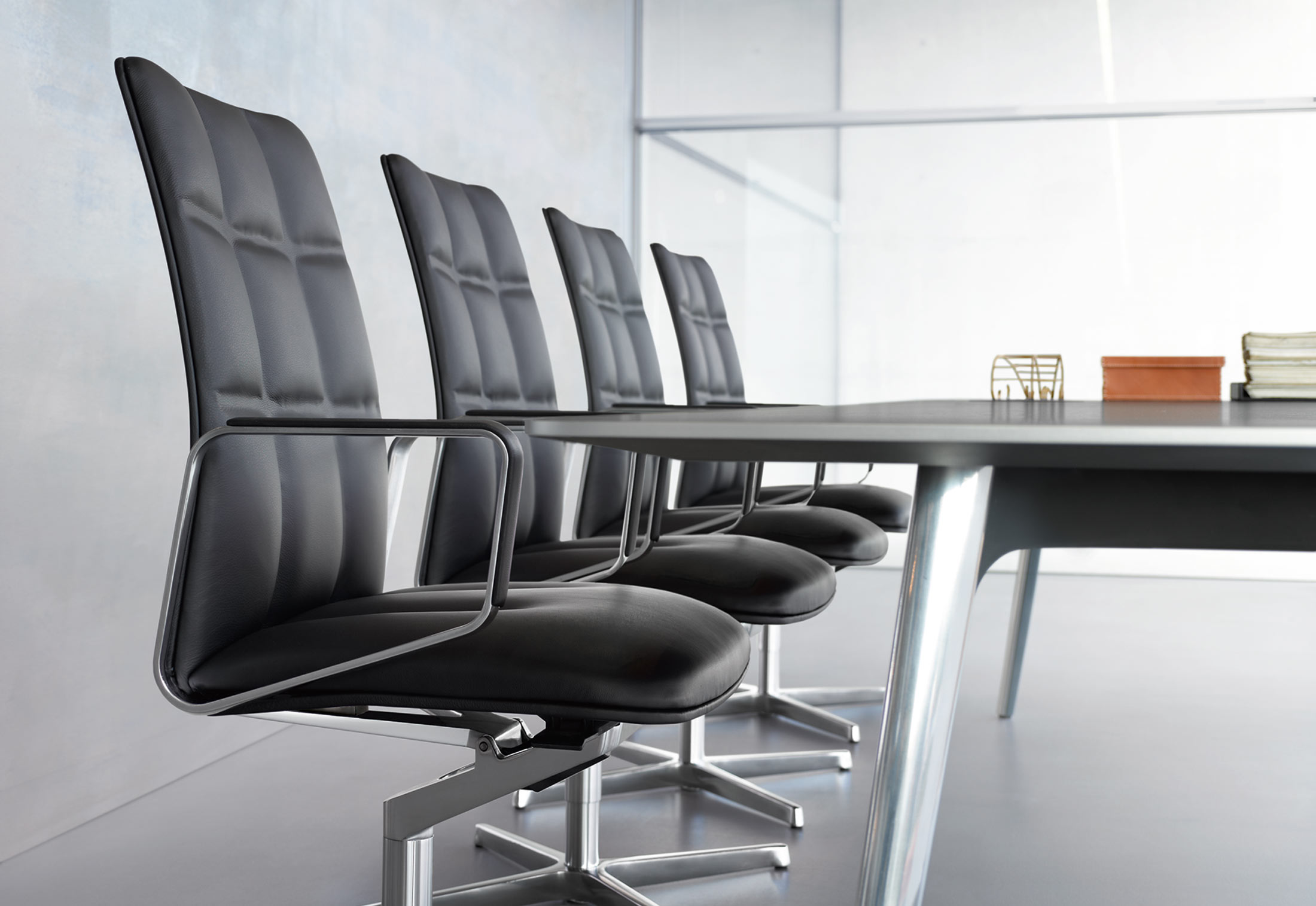 办公椅|现代真皮会议椅|MK(中国)一站式服务官网|设计师家具|LEADCHAIR EXECUTIVE会议椅